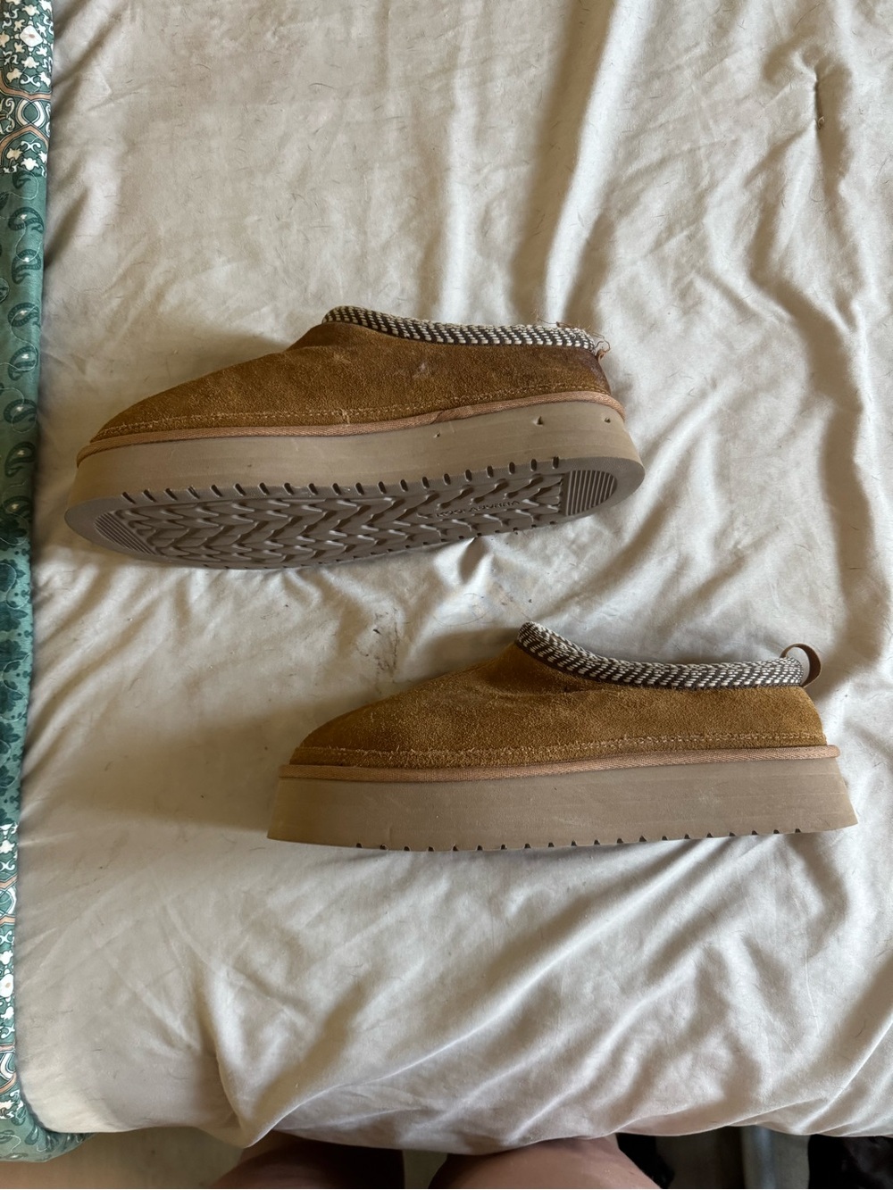 Koolaburra Platflorm Slipper